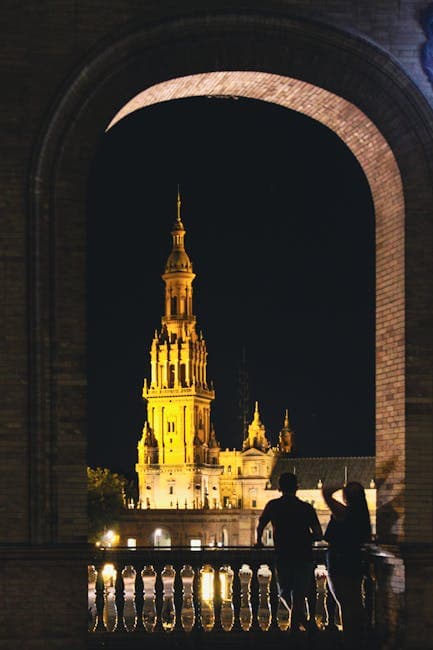 Monumento a Bécquer and nearby romantic corners