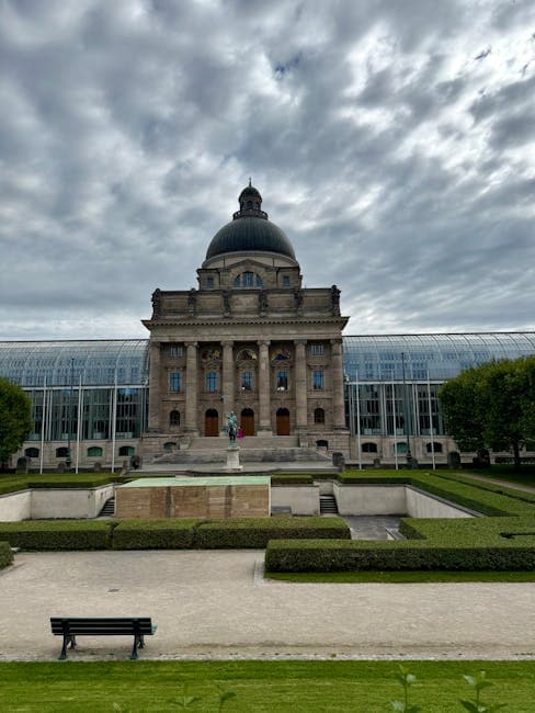 Viktualienmarkt Beer Garden