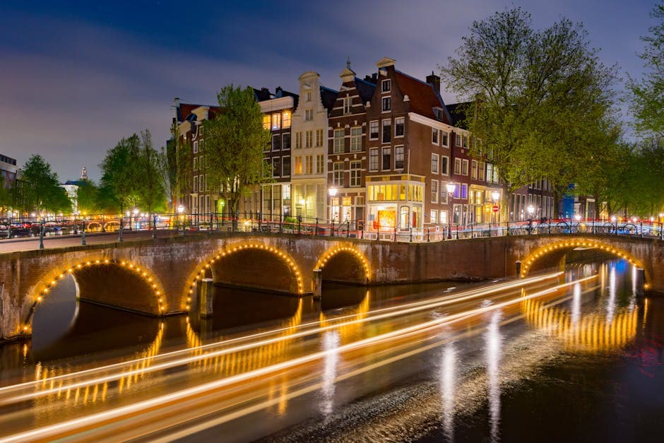 Keizersgracht-Reguliersgracht Bridge