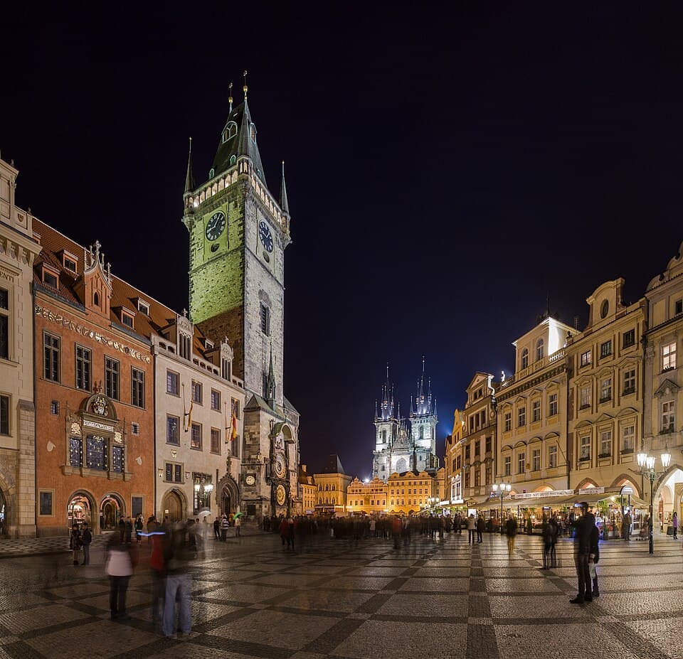 Prague: Castle District, Lesser Town and Charles Bridge