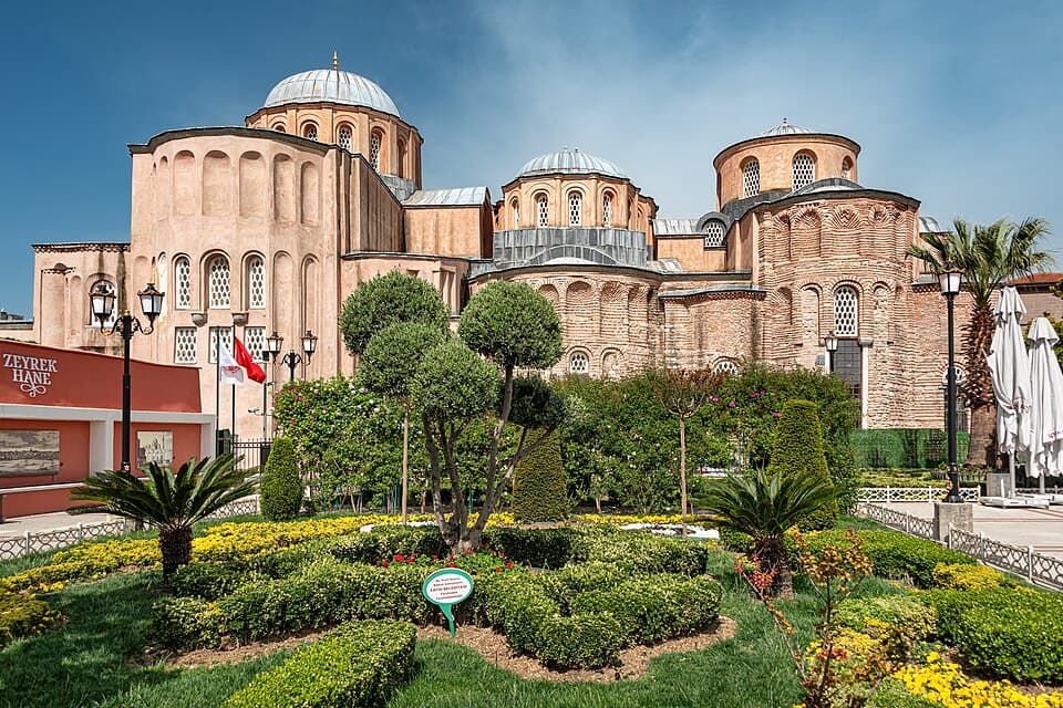 Mezquita de Zeyrek y mirador
